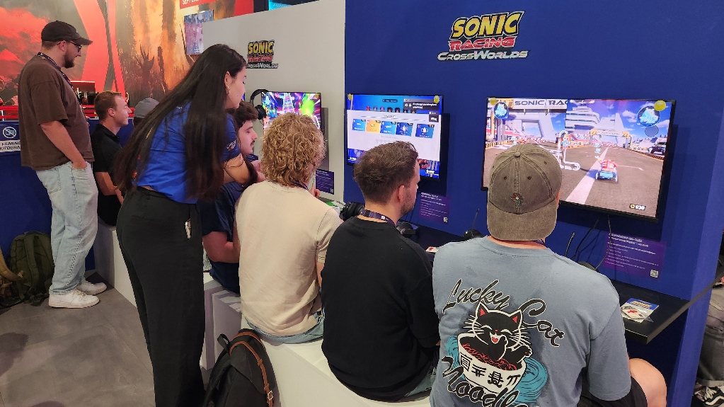 Samsung Display Showcases QD-OLED Experience Zone in Partnership with SEGA at Gamescom 2025