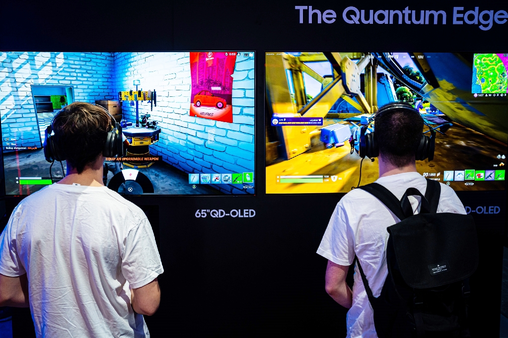 [Gamescom 2022] 65-inch QD